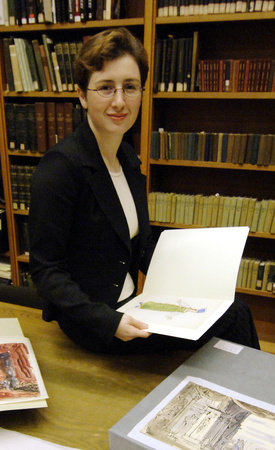 Photo of Anna Winestein