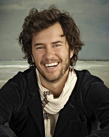 Photo of Blake Mycoskie