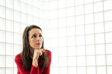 Photo of Lauren Owen