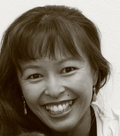 Photo of Dr. Justine Lee