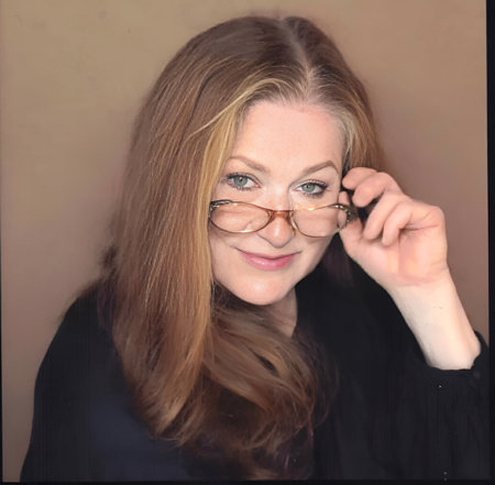 Photo of Mary Lisa Gavenas