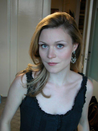 Photo of Hermione Eyre