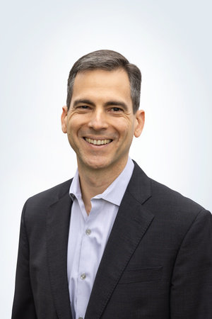 Photo of Eduardo Briceño