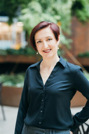 Photo of Julia Minson