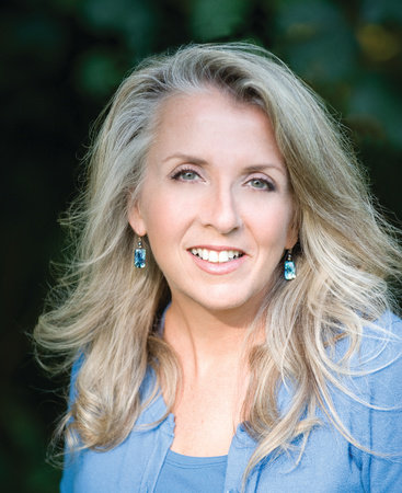 Photo of Ellen Meister