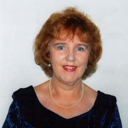 Photo of Rowena Summers