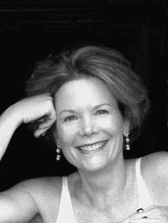 Photo of Ellyn Spragins