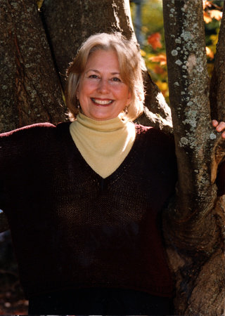 Photo of Elizabeth Cox