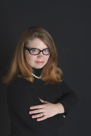 Photo of Lisa Hunter