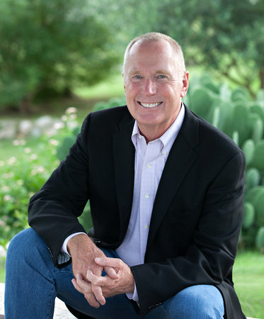Photo of Max Lucado
