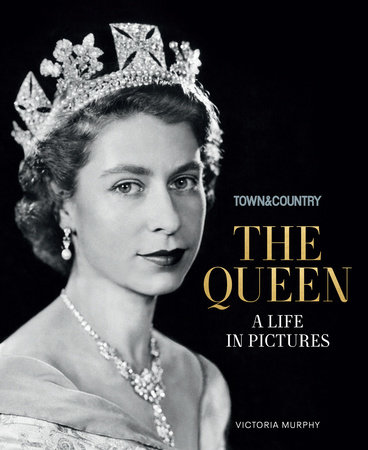 Town & Country: The Queen by Victoria Murphy